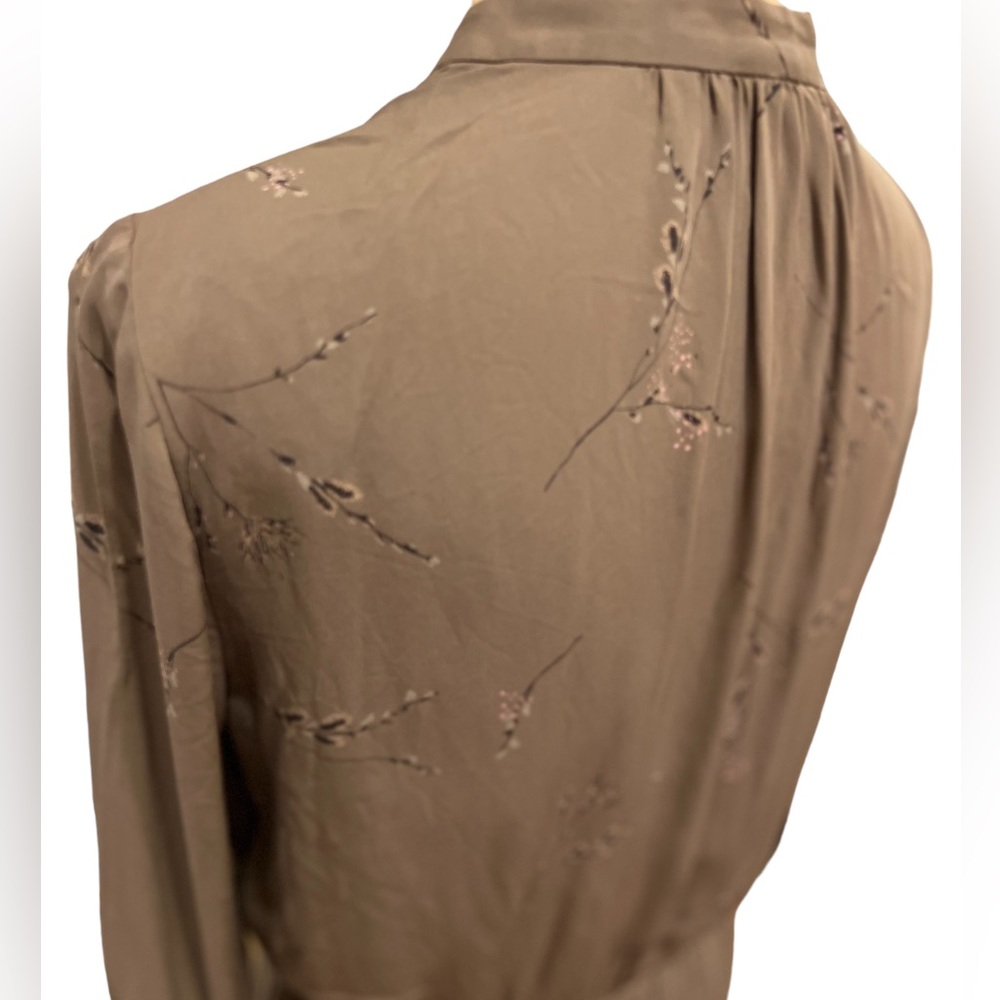 Artiza Babaton Bennett silk shirt dress floral Taupe tie waist size medium - Picture 6 of 11